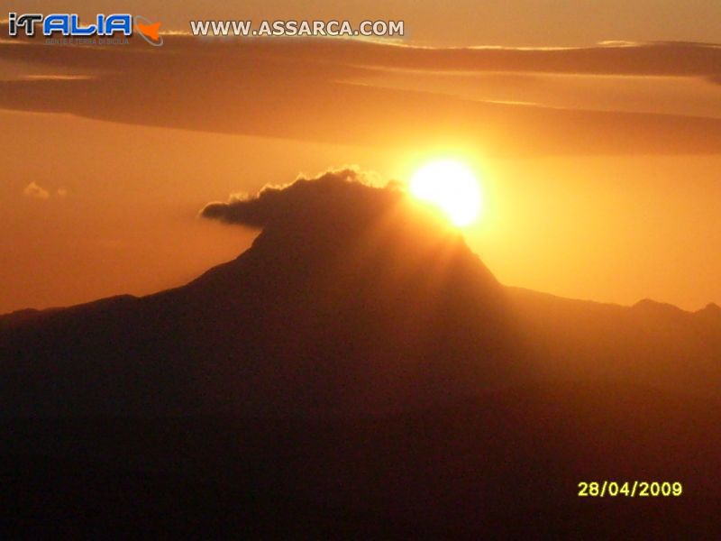 busambra e il tramonto