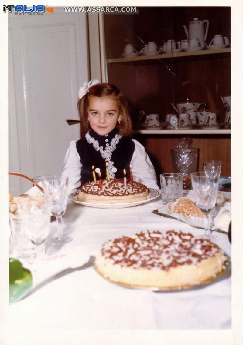 Margherita e la torta di compleanno