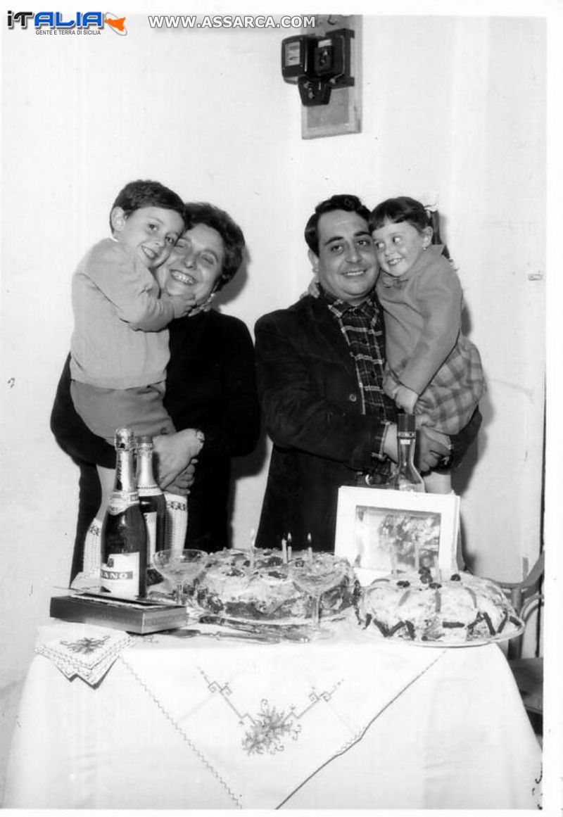 Famiglia al completo anno 1969