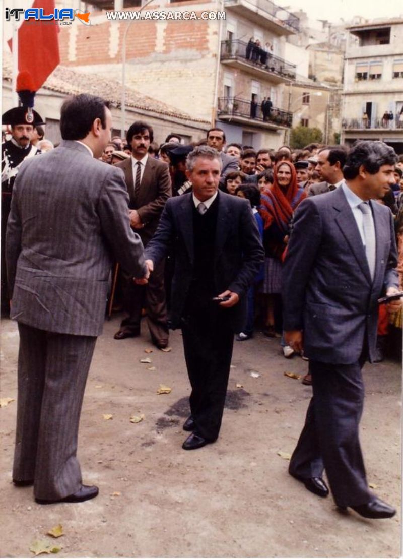 IManifestazione a Piazza Santa Rosalia