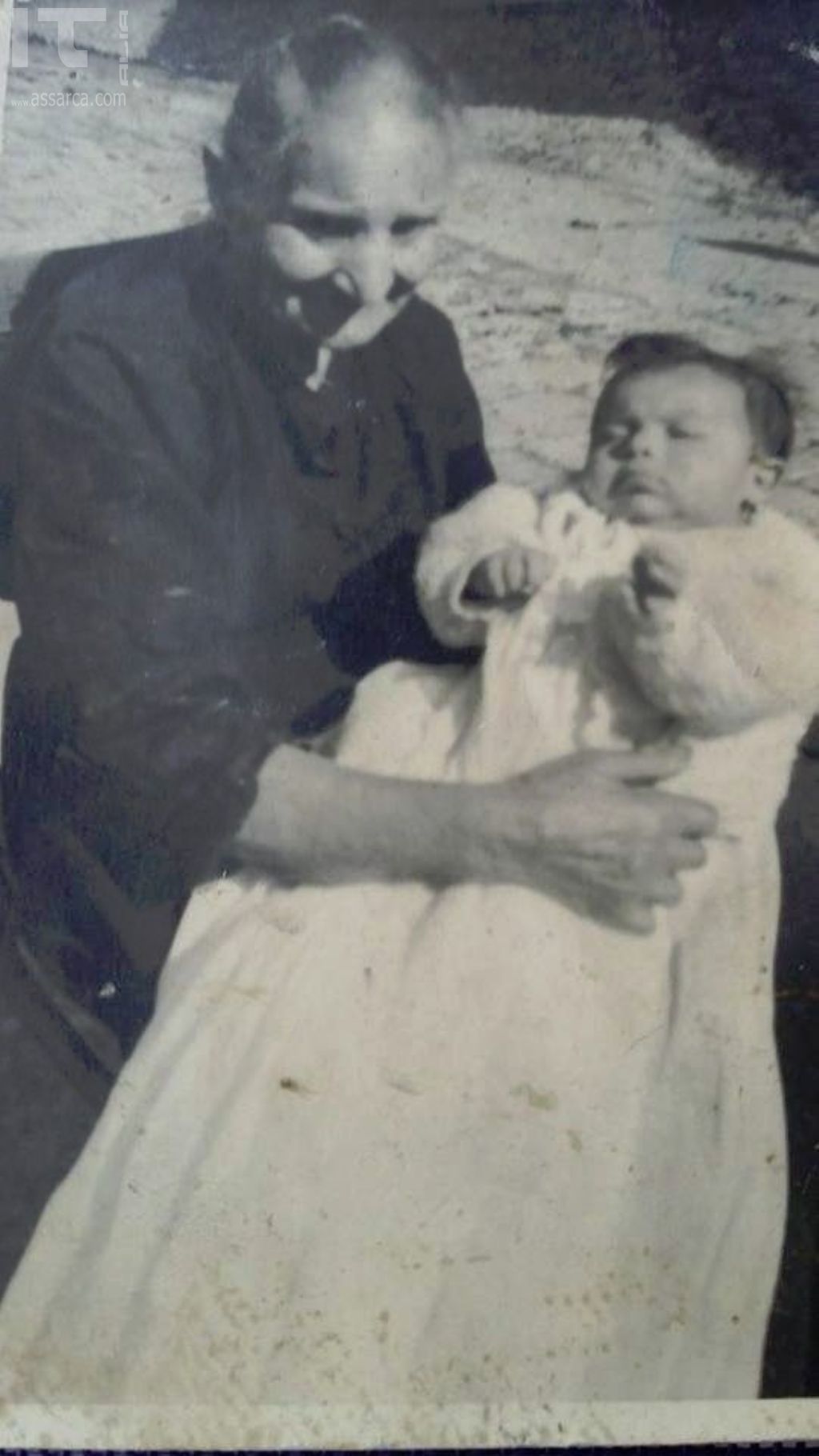La nonna e la bambina. Alia 1942