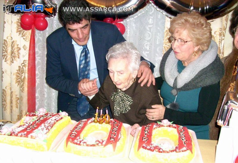 NONNA MAURA FESTEGGIA 100 ANNI