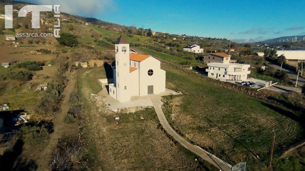 Vista dall`alto della chiesa dell`Immacolata ,zona Chianchitelle .