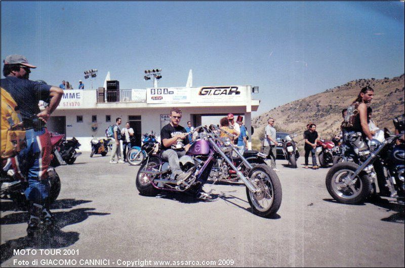 Moto Tour 2001