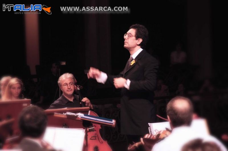 Orchestra diretta da CARMELO CARUSO