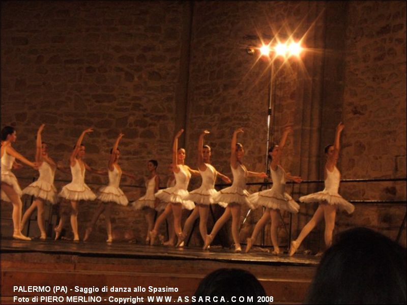 Saggio di danza allo Spasimo