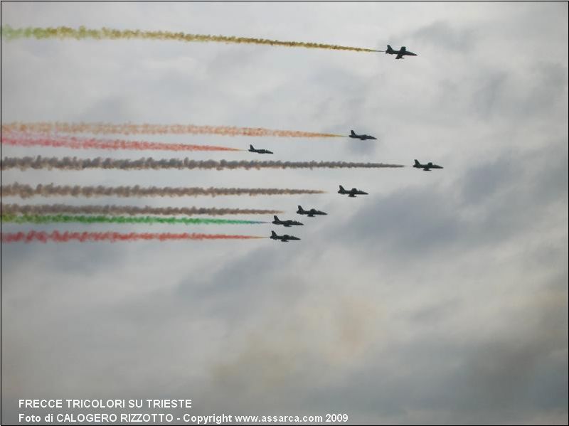 frecce tricolori su trieste