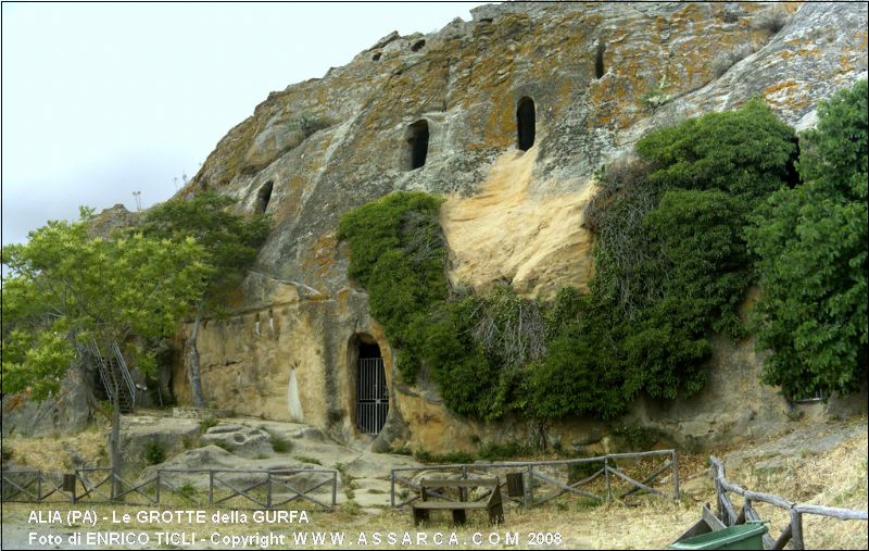 Le GROTTE della GURFA