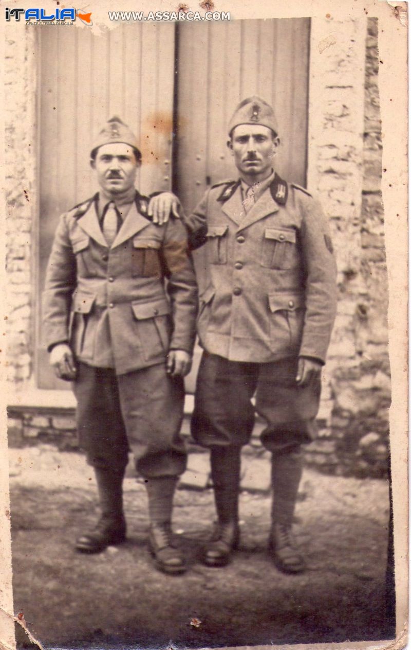 i miei zii con le divise della guerra 1915-1918