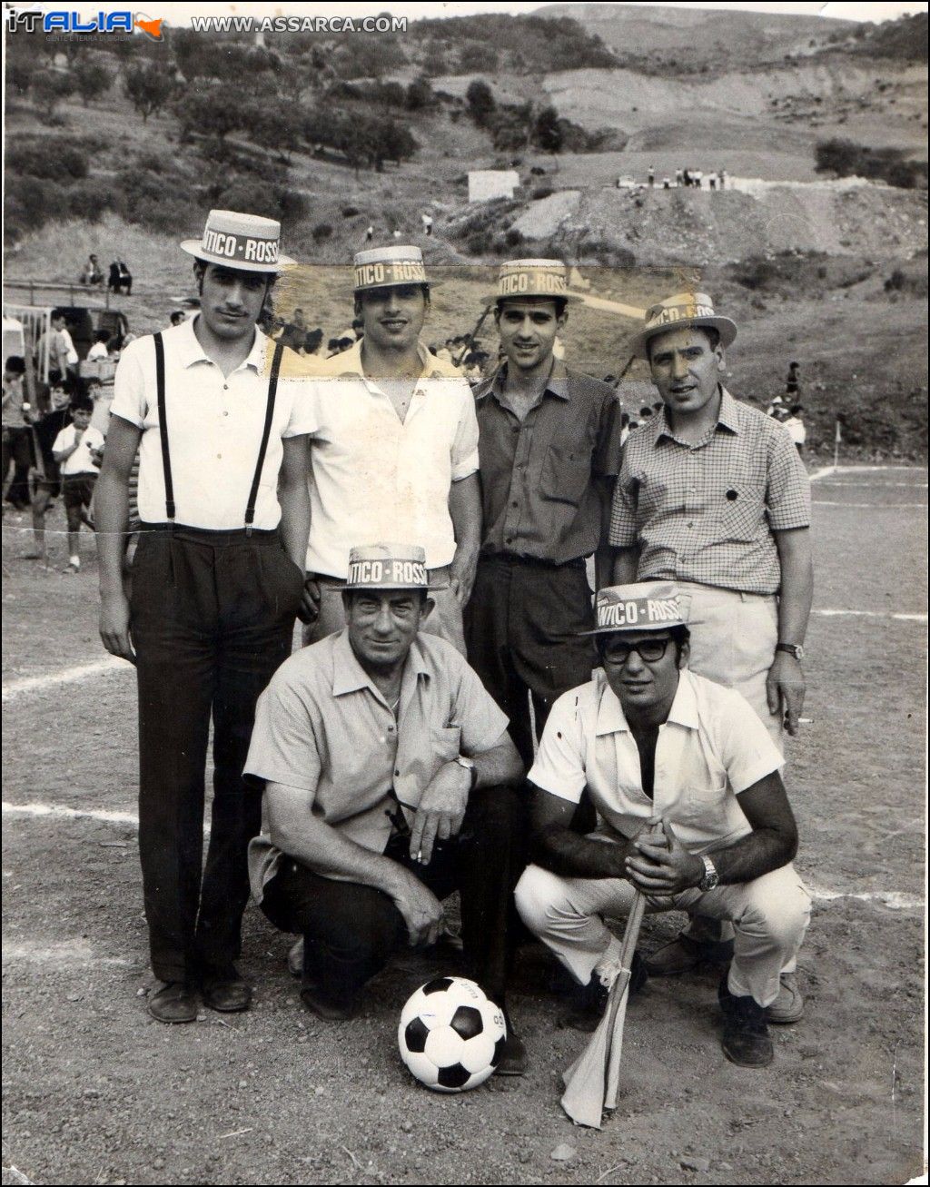 Una partita di calcio.. In che anno ???? Dove siamo ??