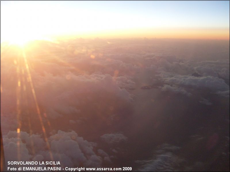 SORVOLANDO LA SICILIA