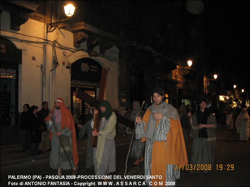 PASQUA 2008-PROCESSIONE DEL VENERDI SANTO