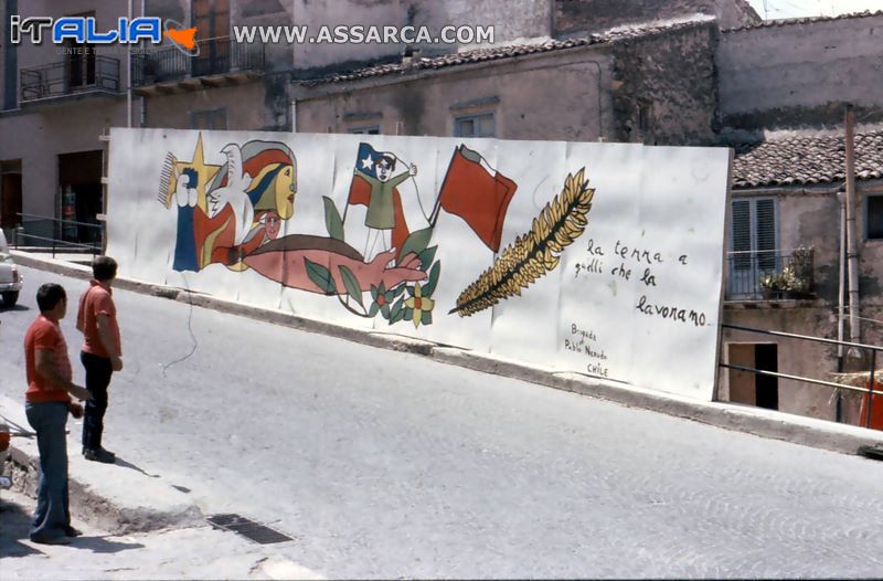 Propaganda lungo la Via Garibaldi