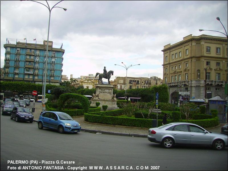 Piazza G.Cesare