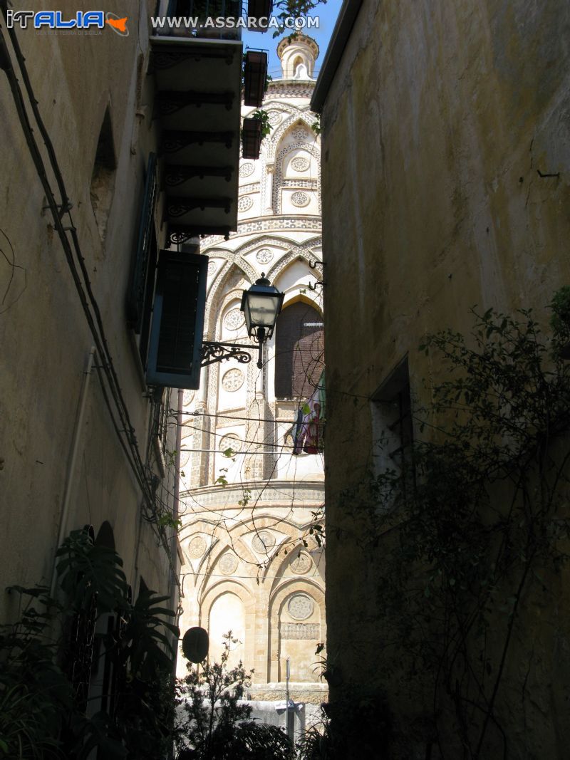 L`Abside vista dal quartiere Ciambra