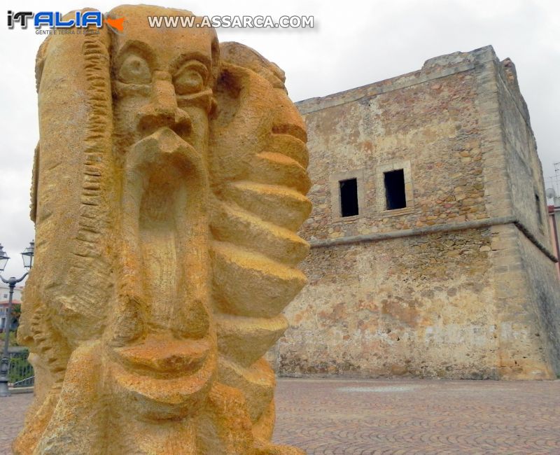 Monumenti sul lungomare