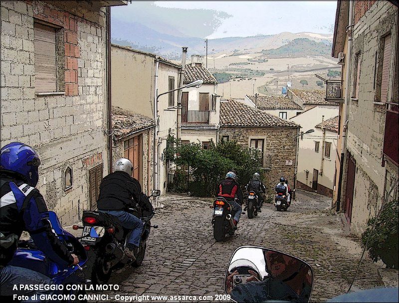 A passeggio con la moto