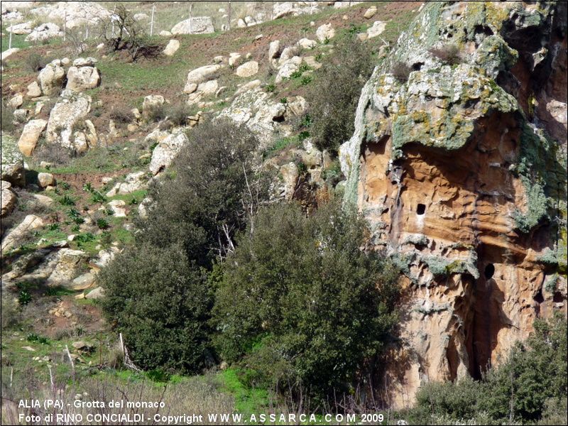 Grotta del monaco