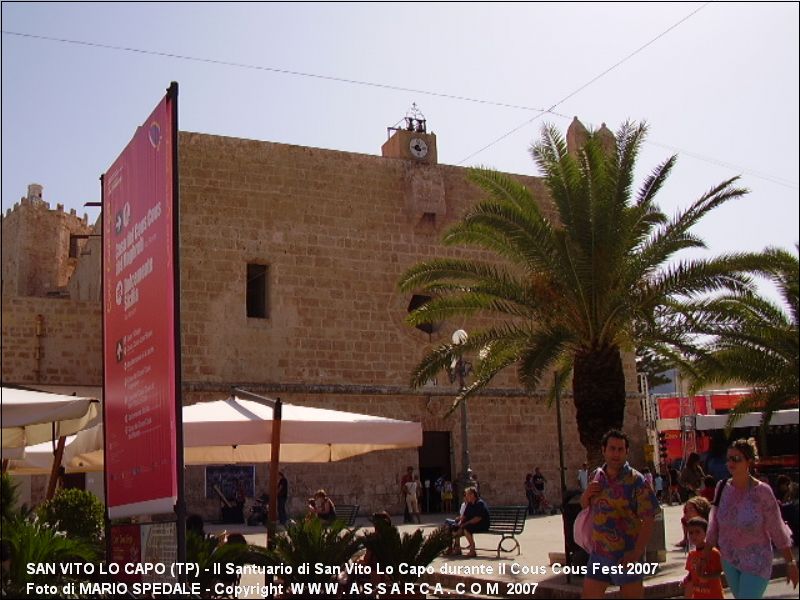 Il Santuario di San Vito Lo Capo durante il Cous Cous Fest 2007