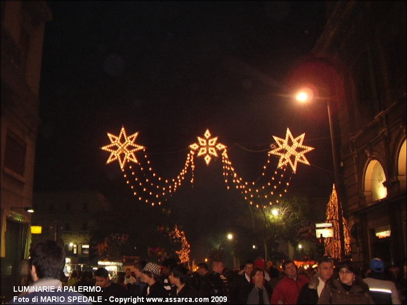 Luminarie a Palermo.