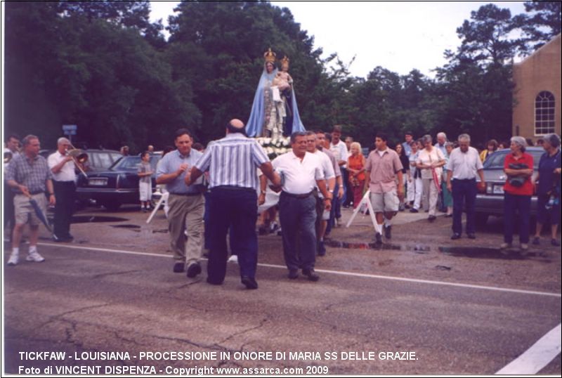 Tickfaw - Louisiana - Processione in onore di Maria SS delle Grazie.