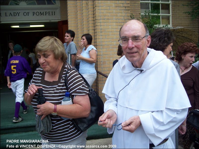 Padre Mangiaracina