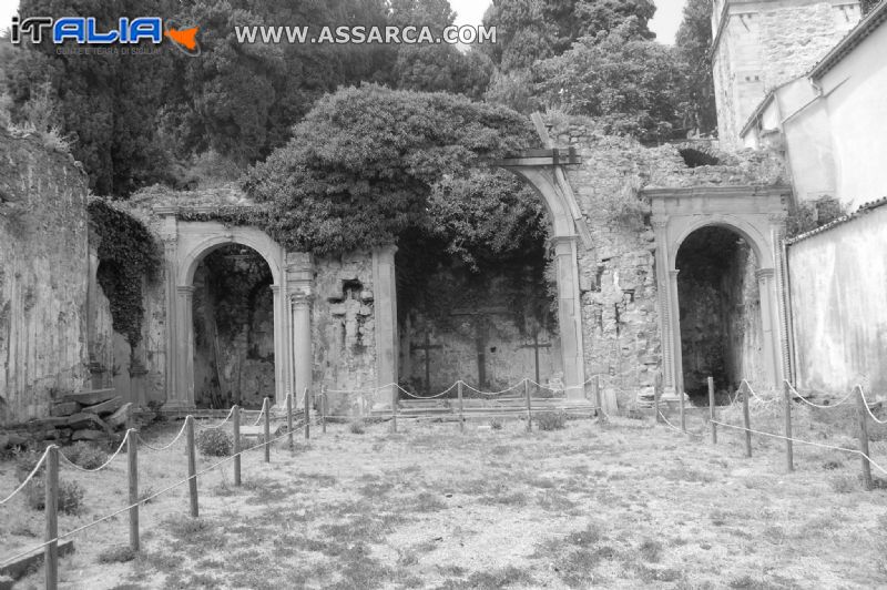 Ucria, Ruderi della Chiesa di Santa Maria della Scala