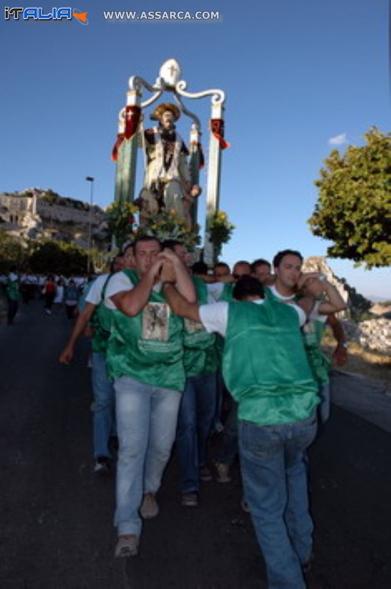 PROCESSIONE IN ONORE DI SAN PELLEGRINO